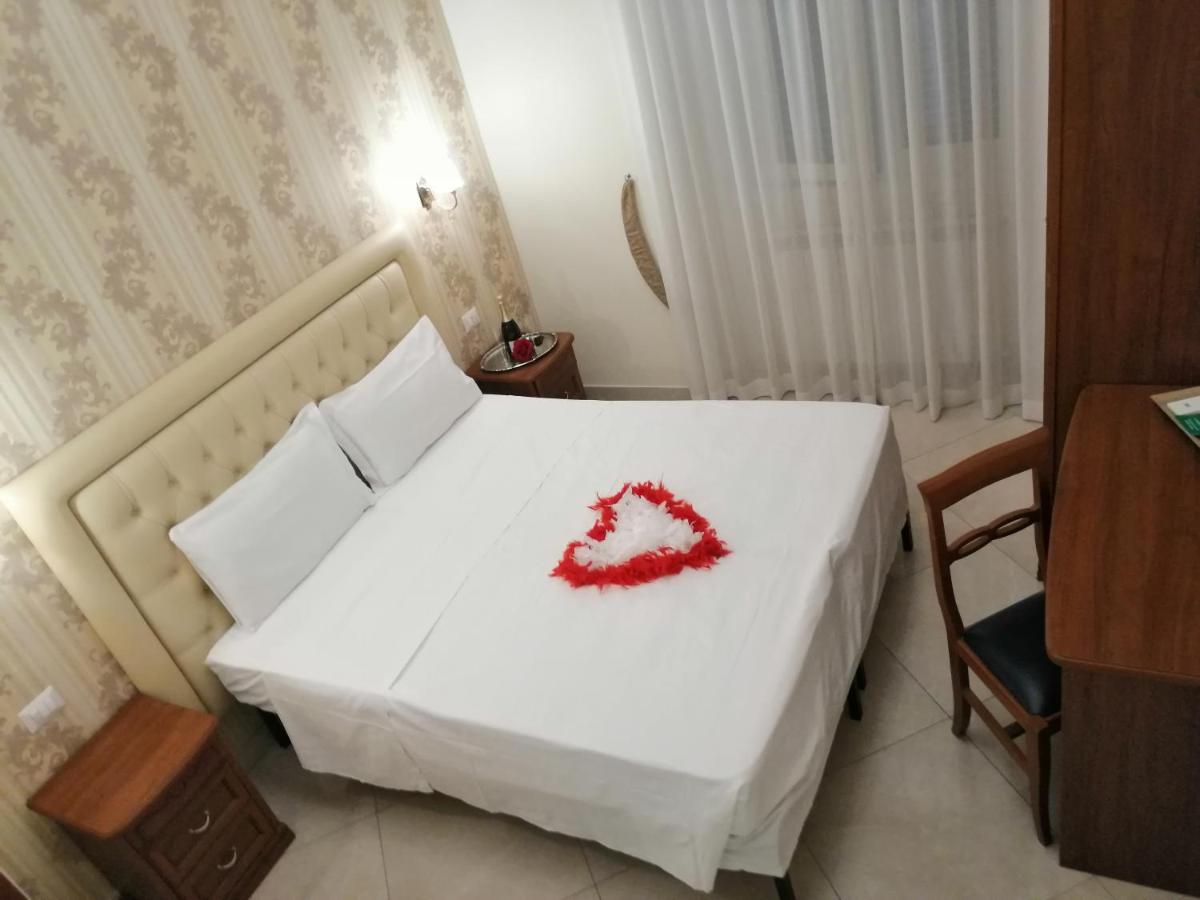Suite Dal Conte Rome Luaran gambar